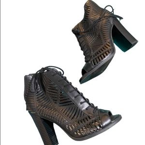 Black lace-up bootie.